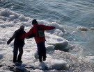 На Кременчугском водохранилище спасли рыбака